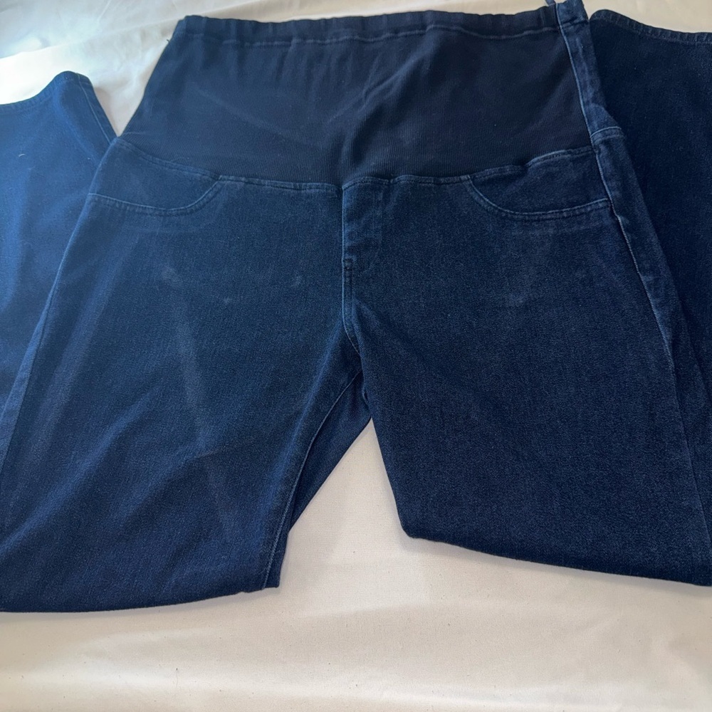 Uniqlo Maternity Navy stretch Jeans